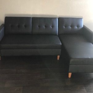 Reversible Sectional , perfect for small spaces